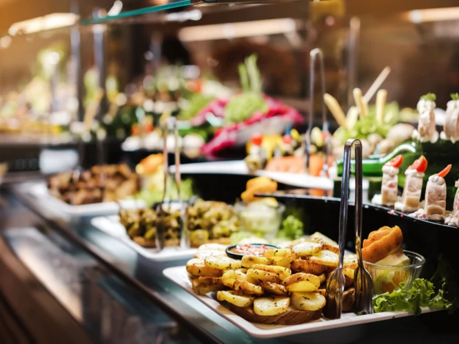 Pre-Buffet Strategies To Help You Stay On Track